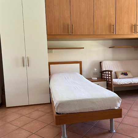 Lecco Only Females Guest House 외부 사진